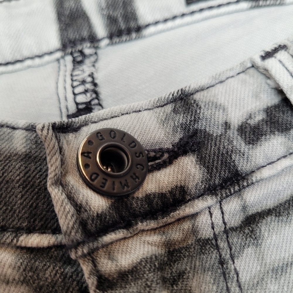 AG The Absolute Legging Jeans in Gray - Picture 8 of 14